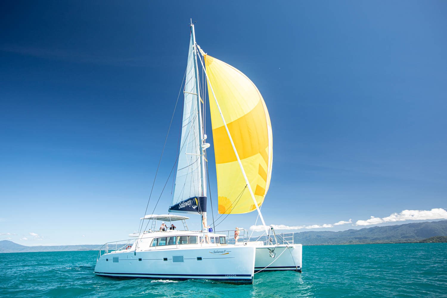 Sailaway V Sailing with yellow Spinnaker